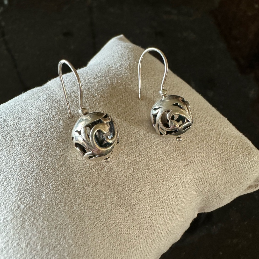 Silpada Filagree Spinning Ball Wire Earrings Sterling Silver
